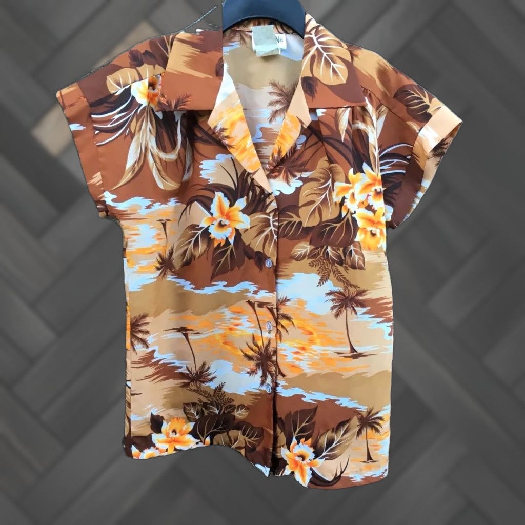 Vintage VINTAGE Hawaii Nei Honolulu Hawaiian Shirt RN 39175 Style 1341-T Size 8 Blouse Size M / US 6-8 / IT 42-44 - 1 Thumbnail