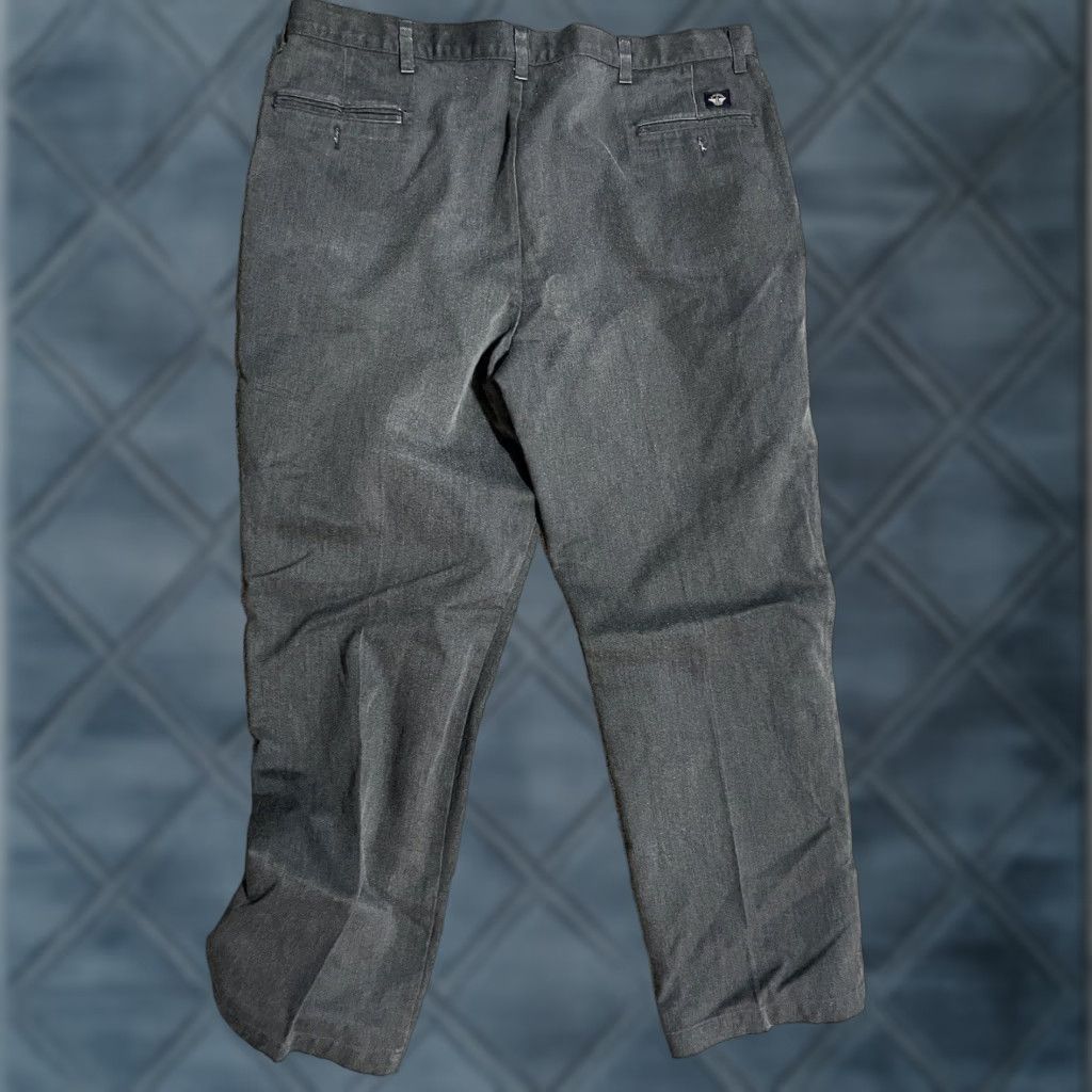 Dockers DOCKERS DOCKERS Classic Fit Pleated Dress Pants 42x32 Gray Vintage Distressed Size US 42 / EU 58 - 1 Thumbnail