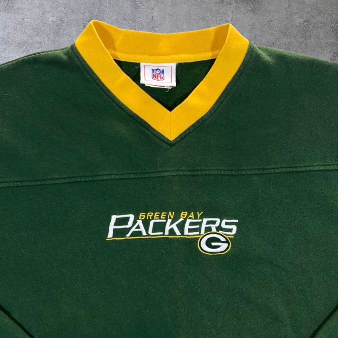 NFL NFL Green Bay Packers Sweatshirt V-Neck Embroidered Logo XL Men Pullover Logo Green/Yellow, 00s Vintage Style Sportswear Size US XL / EU 56 / 4 - 3 Thumbnail