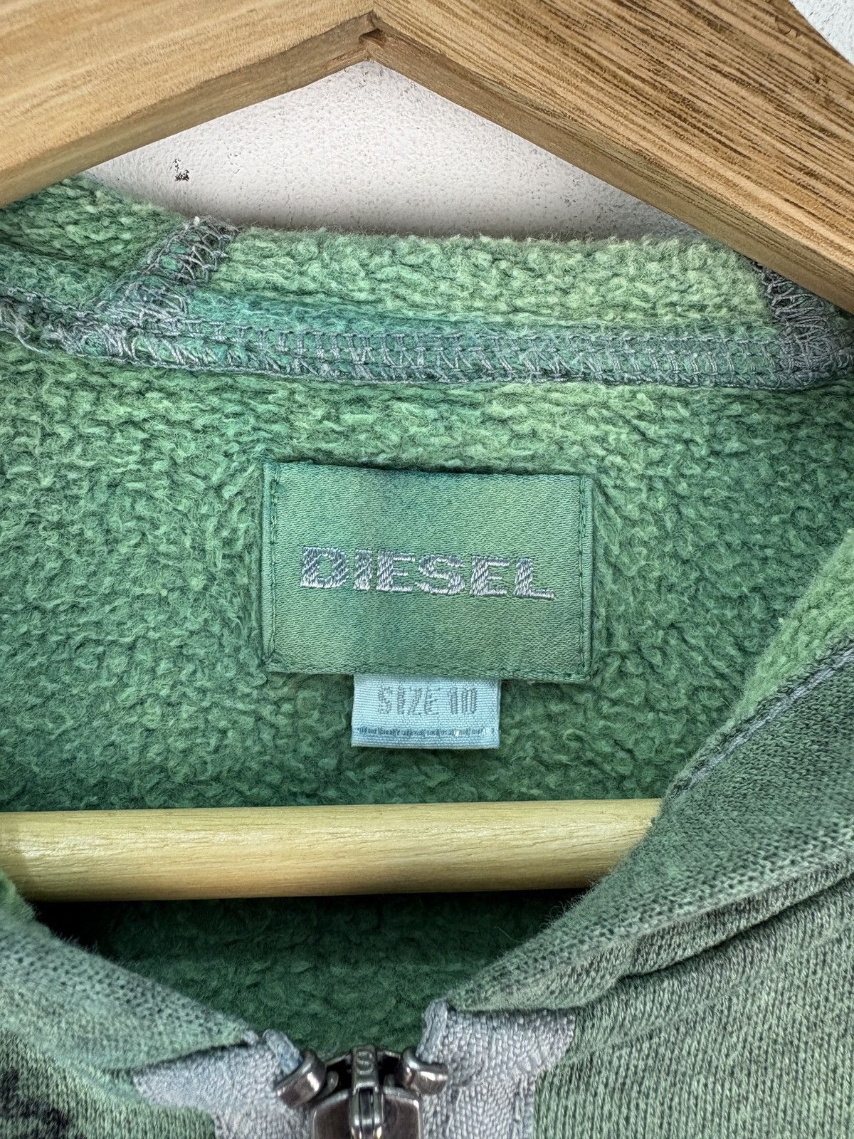 Diesel Vintage Diesel Two Tone Custom Sweatshirt Hoodie Size US S / EU 44-46 / 1 - 6 Thumbnail