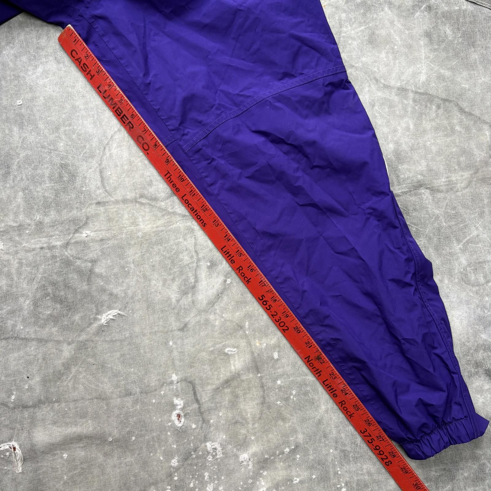 Vintage Vintage 90s Y2K UCA Arkansas Bears Track & Field Tracksuit Size US L / EU 52-54 / 3 - 7 Thumbnail
