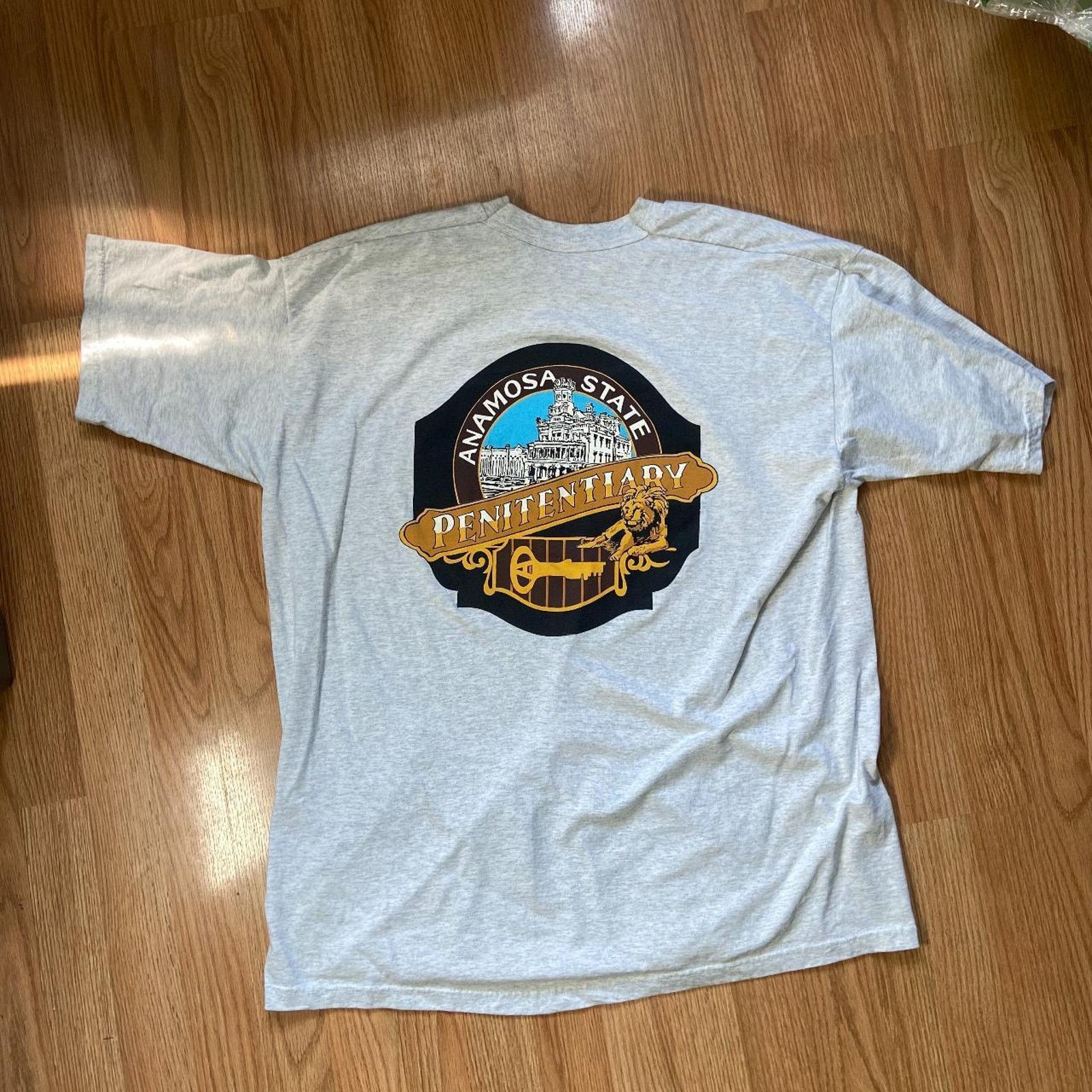 Fruit Of The Loom 90s anamosa state penitentiary tee Size US XXL / EU 58 / 5 - 5 Thumbnail