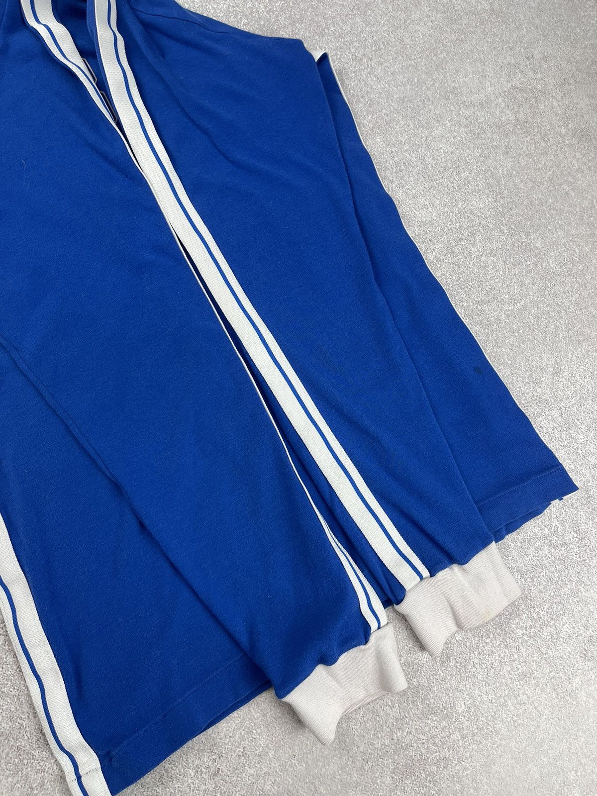 Asics Vintage Asics Italy Jersey Made in Japan Size S-M Size US M / EU 48-50 / 2 - 16 Thumbnail