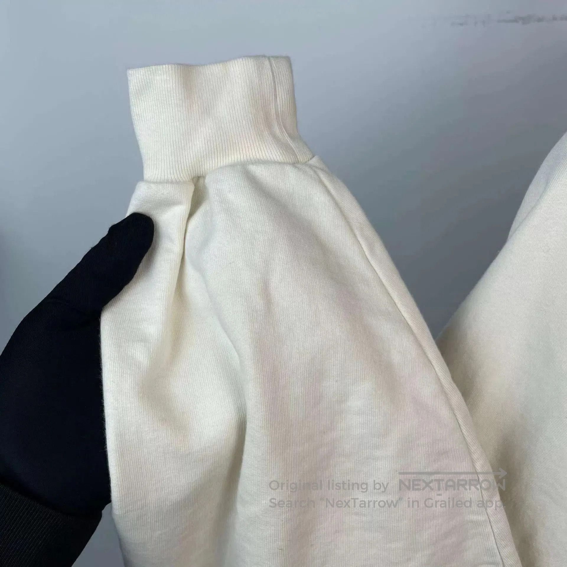 Balenciaga White Oversized XXXL Print Hoodie. Size US L / EU 52-54 / 3 - 8 Thumbnail