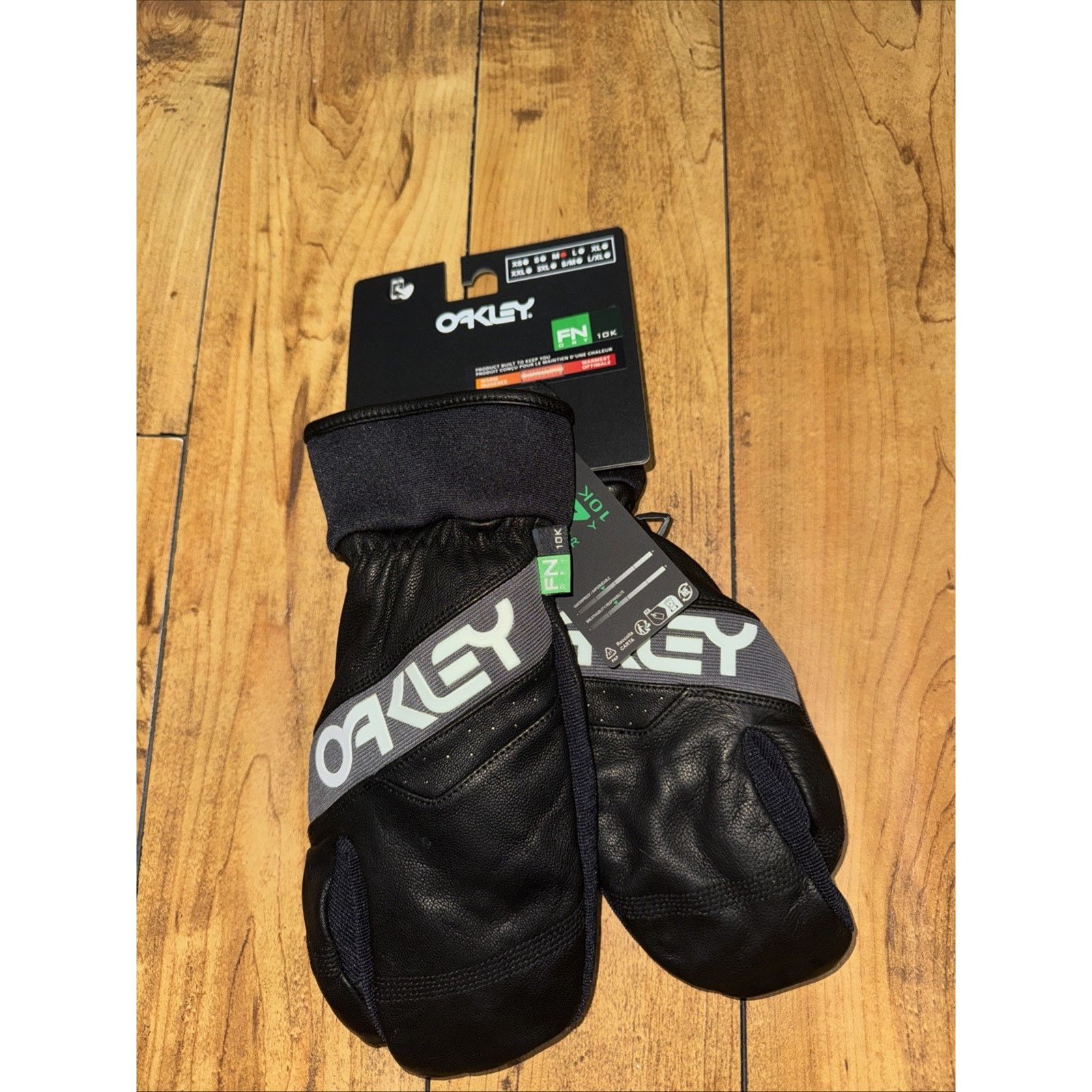Oakley Oakley 3M Thinsulate Mitten Gloves Black Med Heat Touch Size ONE SIZE - 1 Thumbnail
