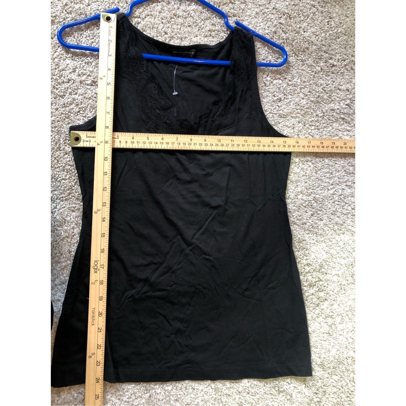 Banana Republic Banana Republic Women’s Black and Burgundy Camisoles Bundle Size S / US 4 / IT 40 - 6 Thumbnail