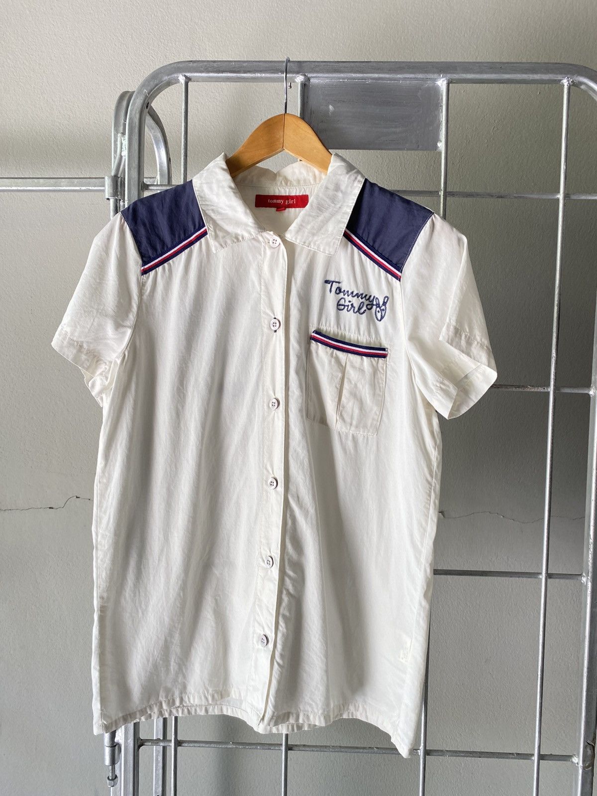 Tommy Hilfiger Tommy Girl White Shirt with Embroidered Logo Size ONE SIZE - 1 Thumbnail