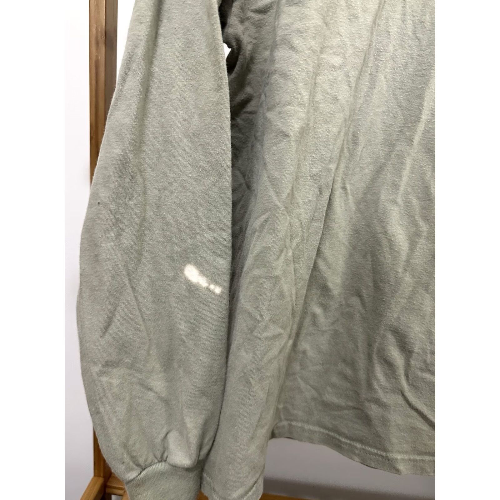 Hanes VTG Bonsai Exhibition Garden North Carolina Arboretum Faded Worn LS T-Shirt XL Hanes Sage Green Men Shirt Grunge Outdoor 90s Theme Mens Size US XL / EU 56 / 4 - 5 Thumbnail