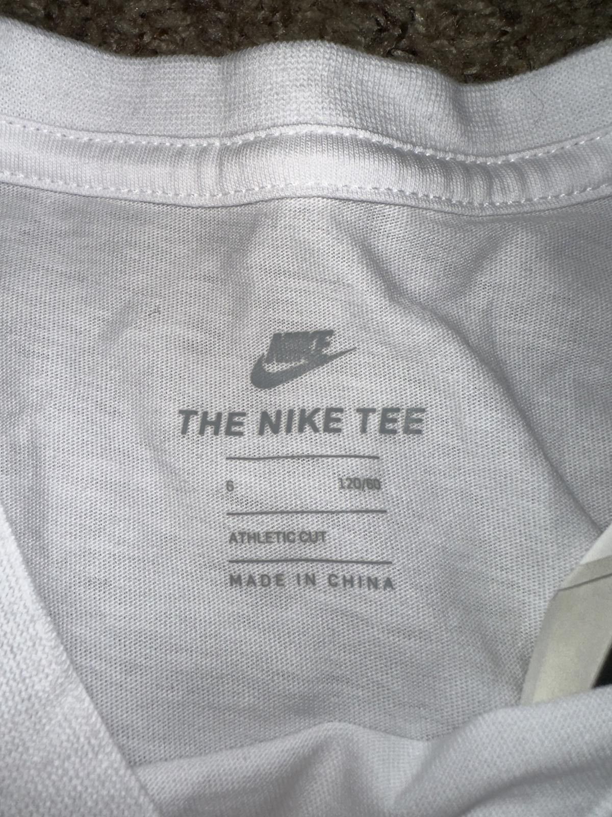 Nike Nike Little Kids Unisex Playtime Rush Kid Block Logo Graphic T-Shirt Sample Size US XXS / EU 40 - 3 Thumbnail