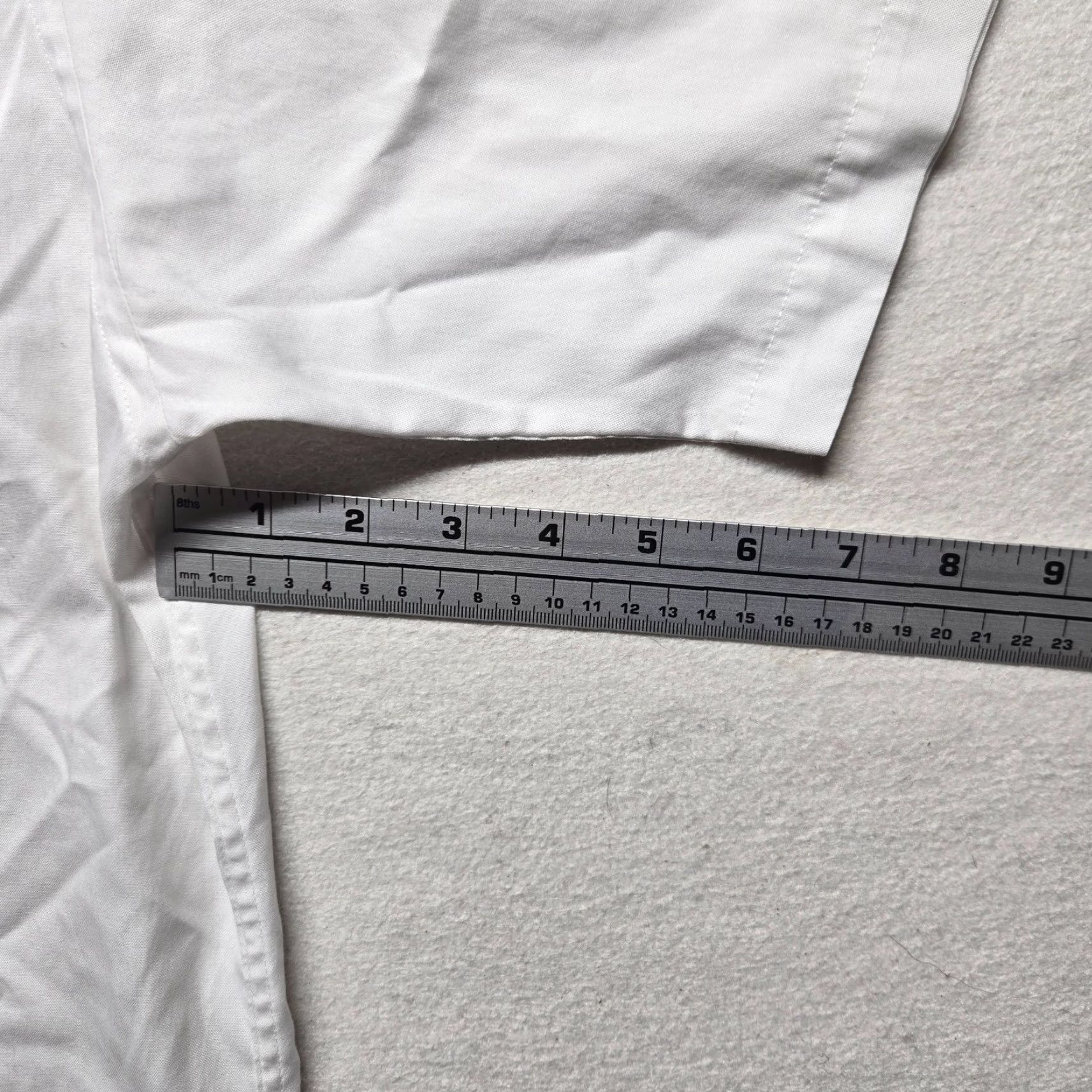 Vintage John Henry Shirt Adult Mens Button-Down Oxford Fit White 16 L White Cotton Polyester Cotton Blend Athletic Vintage No Size US L / EU 52-54 / 3 - 5 Thumbnail