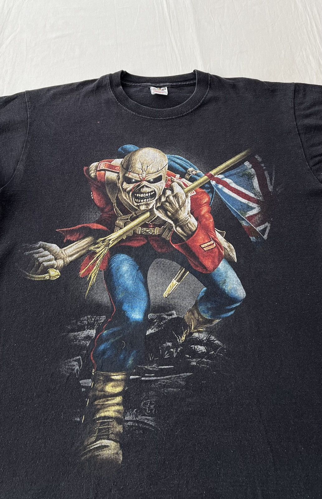 Band Tees Vintage 2010 Iron Maiden The Final Frontier Black T-shirt Size US M / EU 48-50 / 2 - 5 Thumbnail