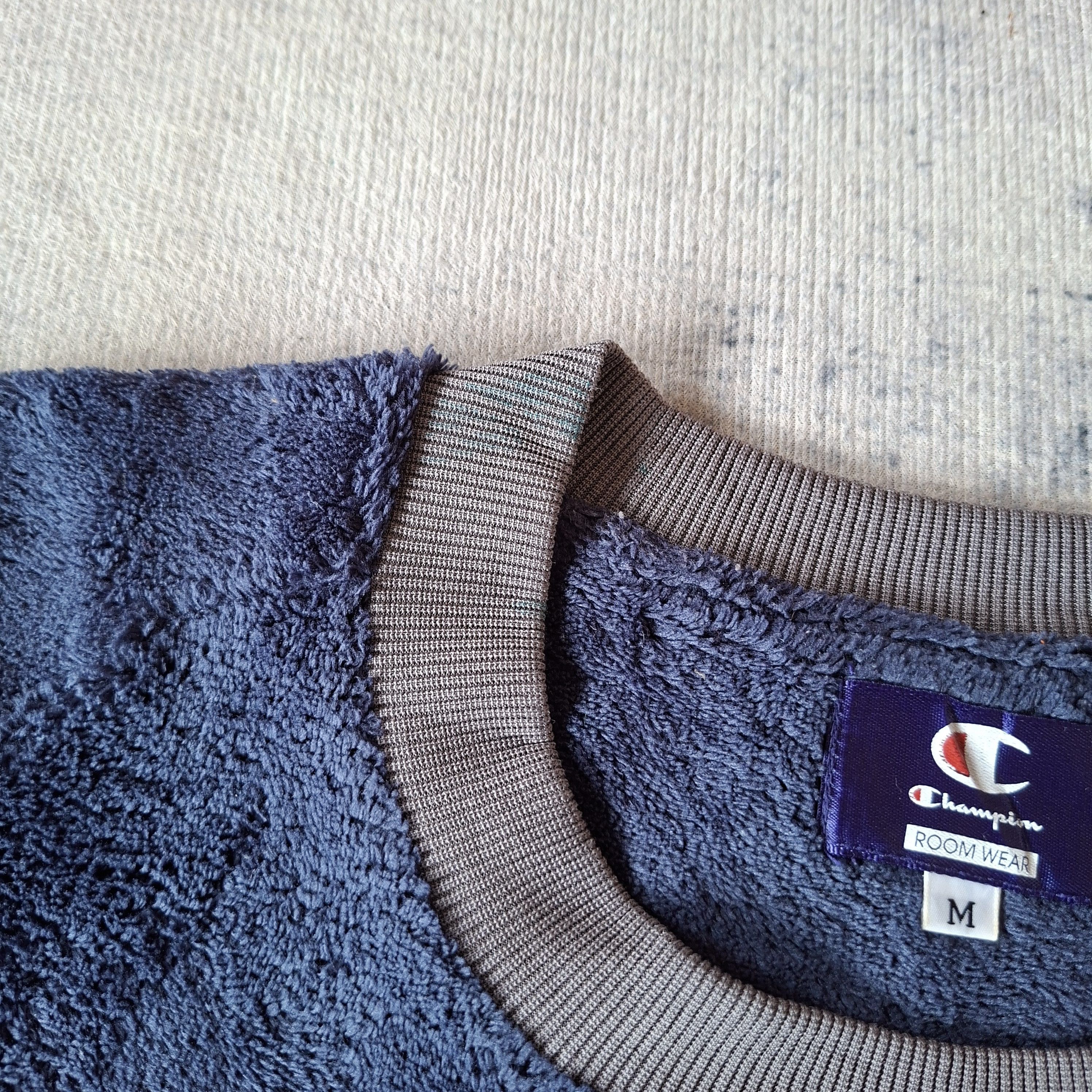 Champion 💥 Champion spellout fleece sweater Size US M / EU 48-50 / 2 - 4 Thumbnail