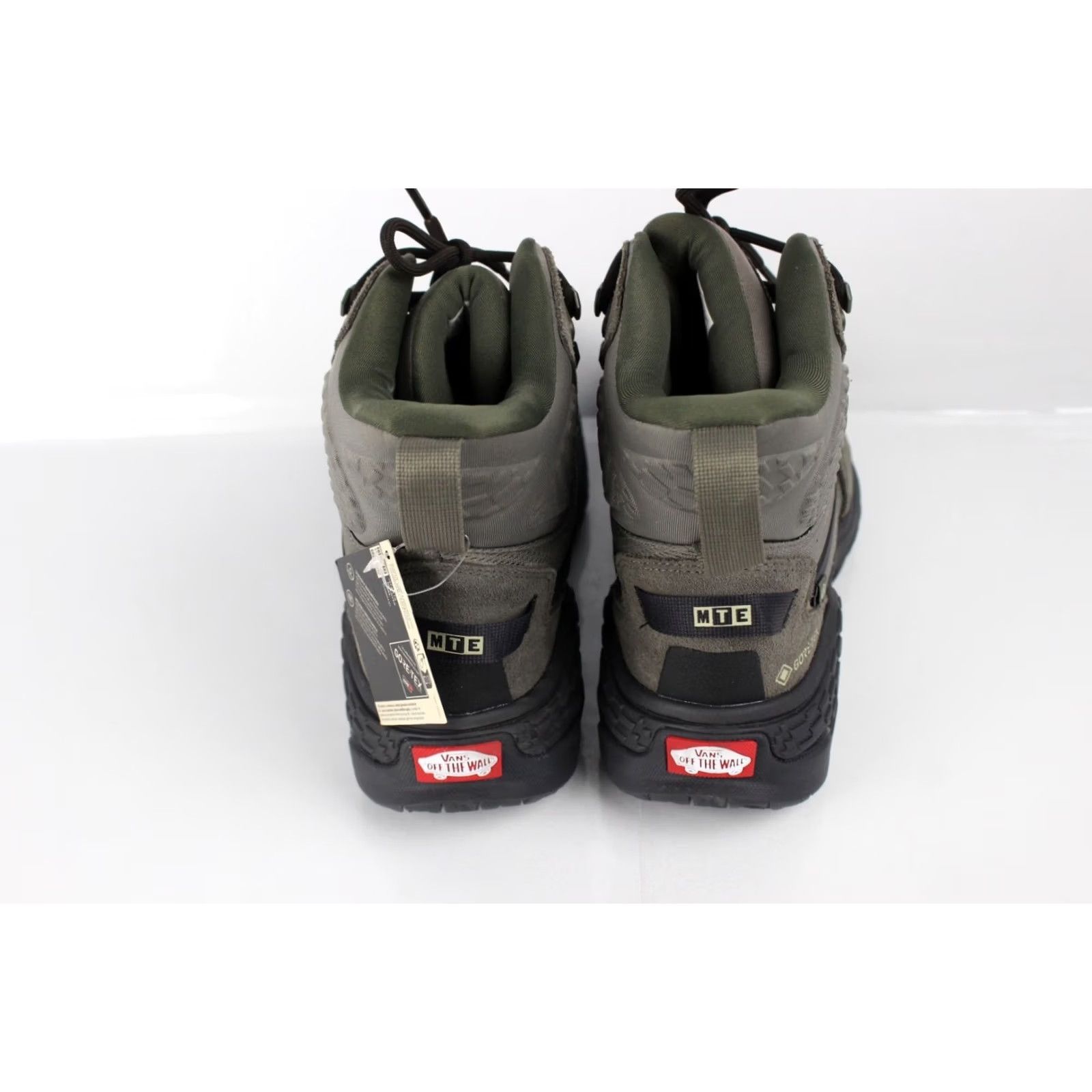 Vans VANS MTE 3 Crestline Gore Tex Boots Waterproof Women's 8 Green Combat Ankle Lace Up Cushioned Comfort Size US 6 / IT 36 - 4 Thumbnail