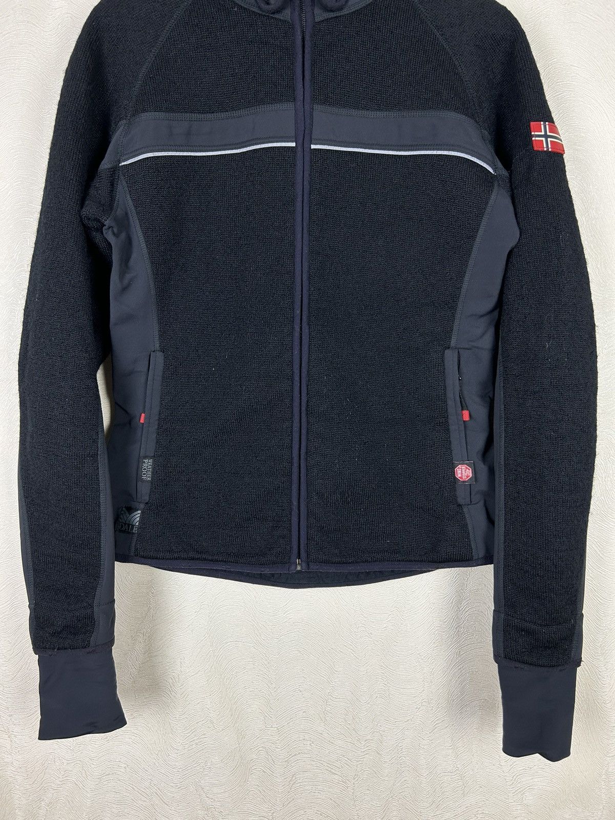 Dale Of Norway Dale of Norway Dalekvam Wool Zip Winter Jacket Sz Large Size L / US 10 / IT 46 - 4 Thumbnail