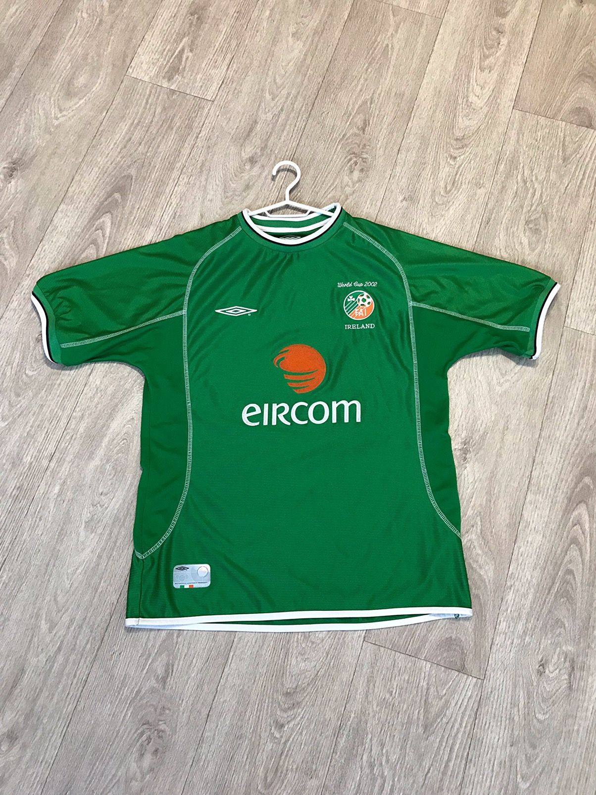 Pre-owned Soccer Jersey X Umbro Vintage Umbro Ireland 2001/03 Soccer Jersey In Green