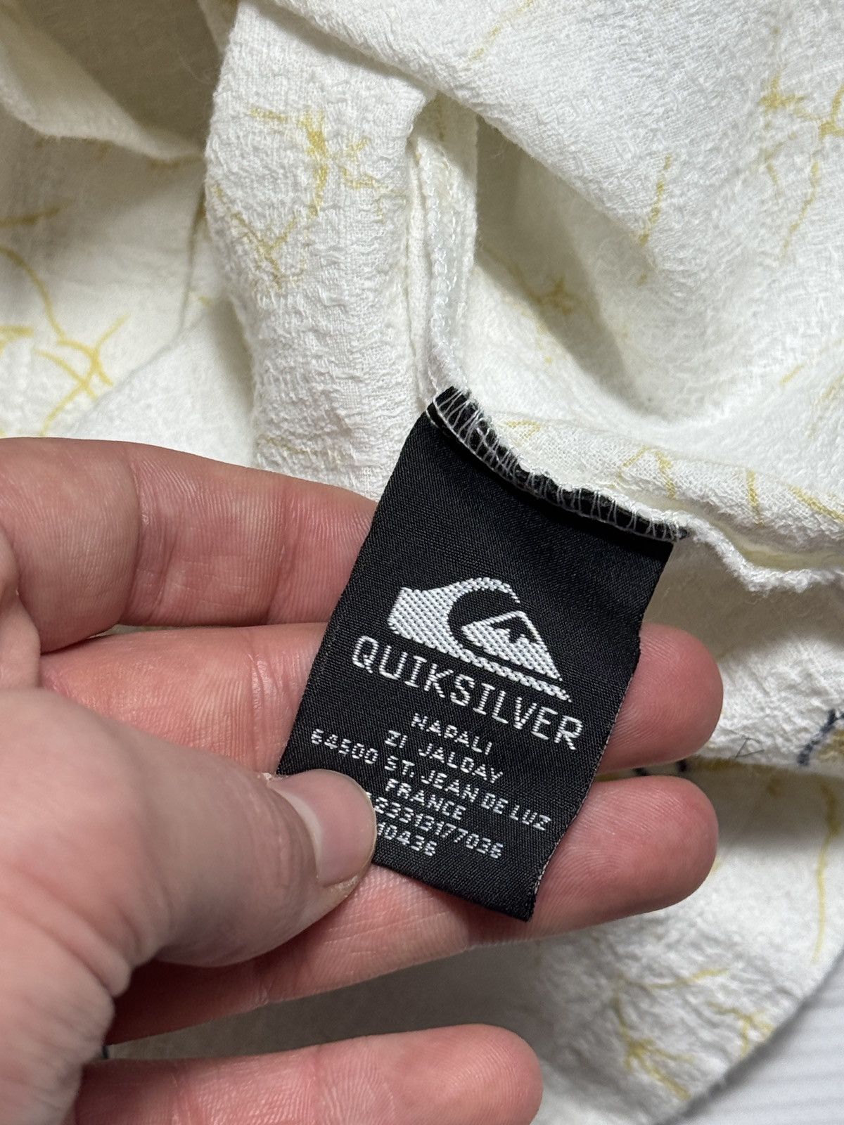 Quiksilver × Vintage Vintage Quiksilver Hawaii short sleeve button up surf shirt Size US L / EU 52-54 / 3 - 7 Thumbnail