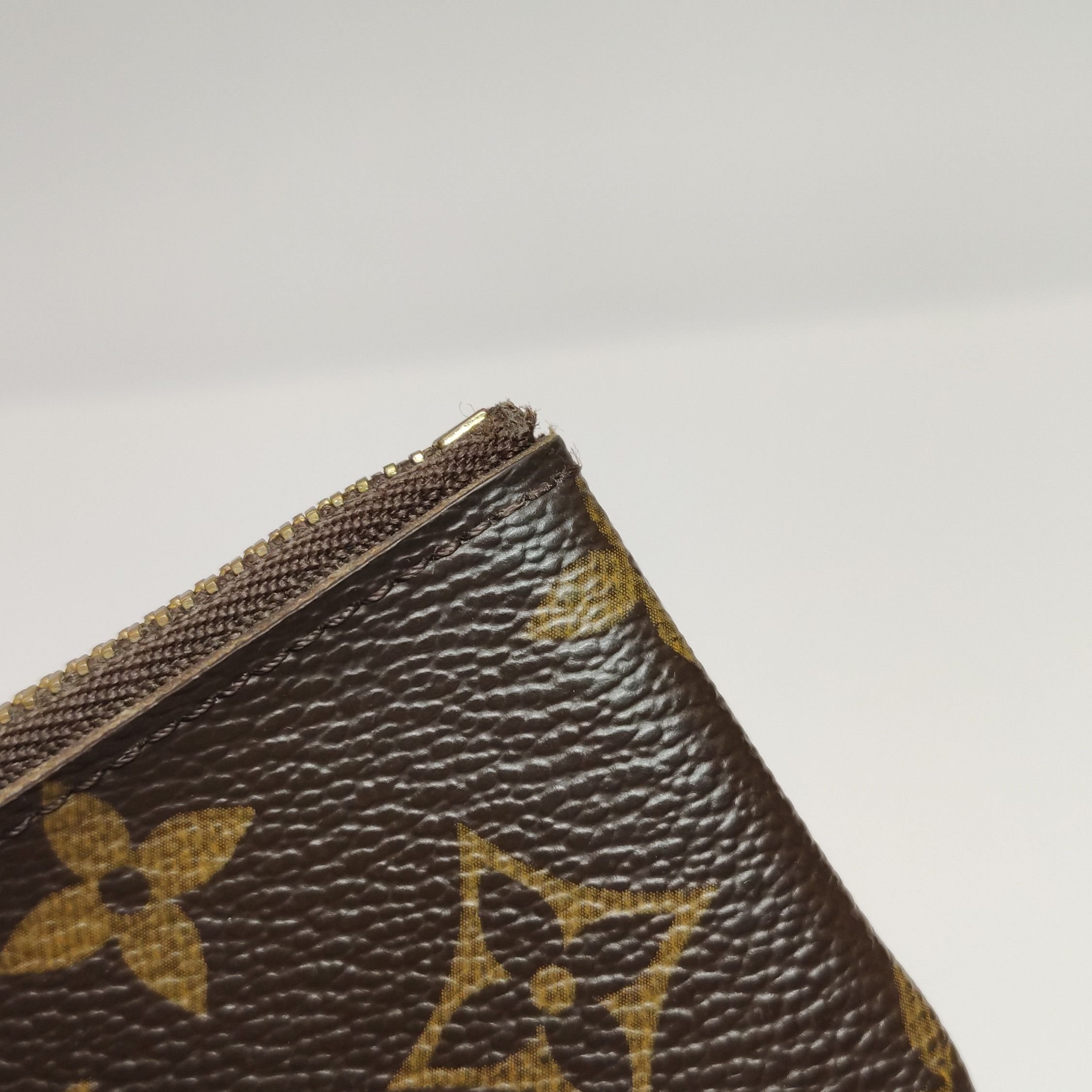 Louis Vuitton Louis Vuitton (LV) Monogram Print Zipper Coin Purse -y2506 Size ONE SIZE - 5 Thumbnail