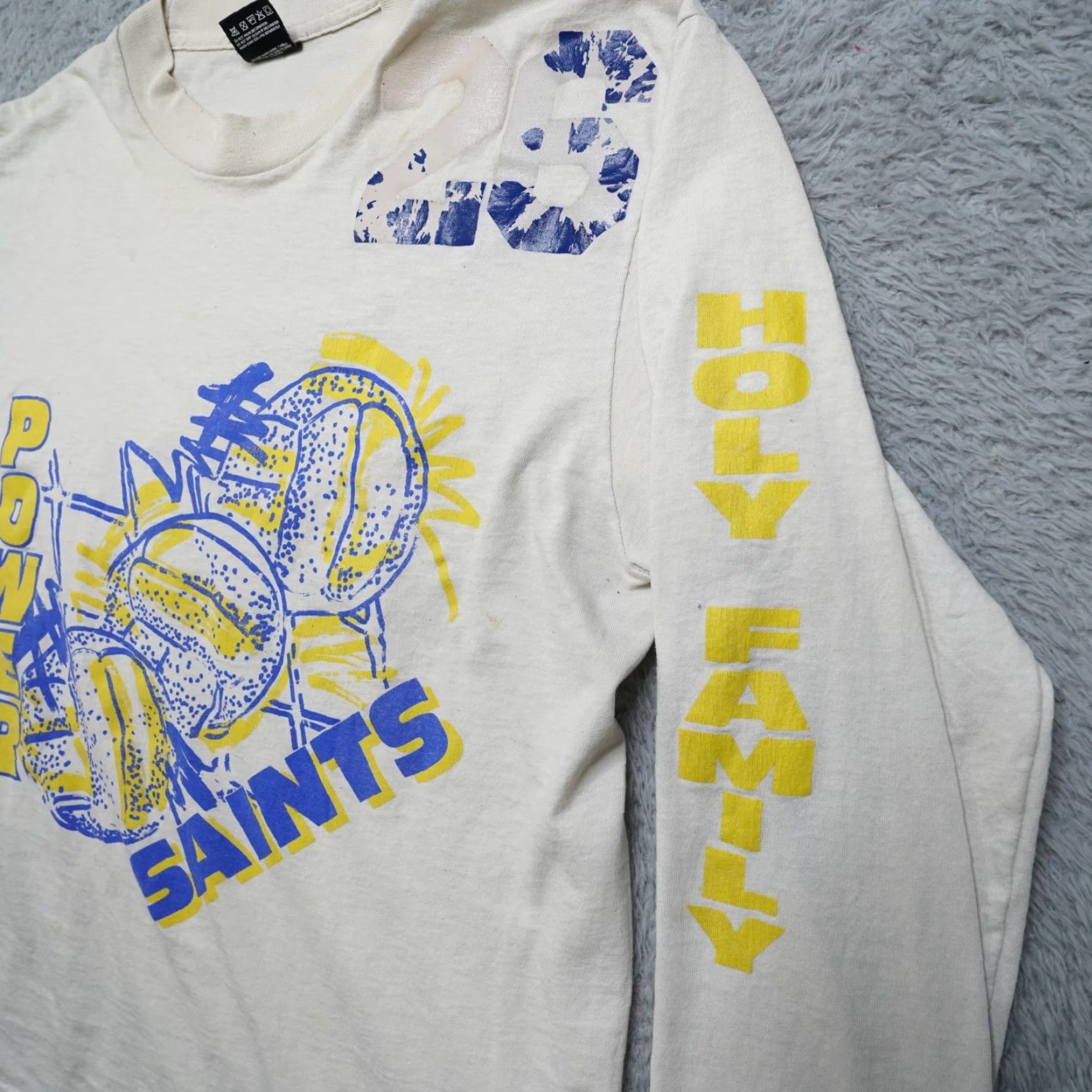 Fruit Of The Loom VINTAGE Fruit of the Loom Shirt Mens L 90s White Cotton Crew Neck Short Sleeve Football Jesus Volley Ball - 1990s Size US L / EU 52-54 / 3 - 7 Thumbnail