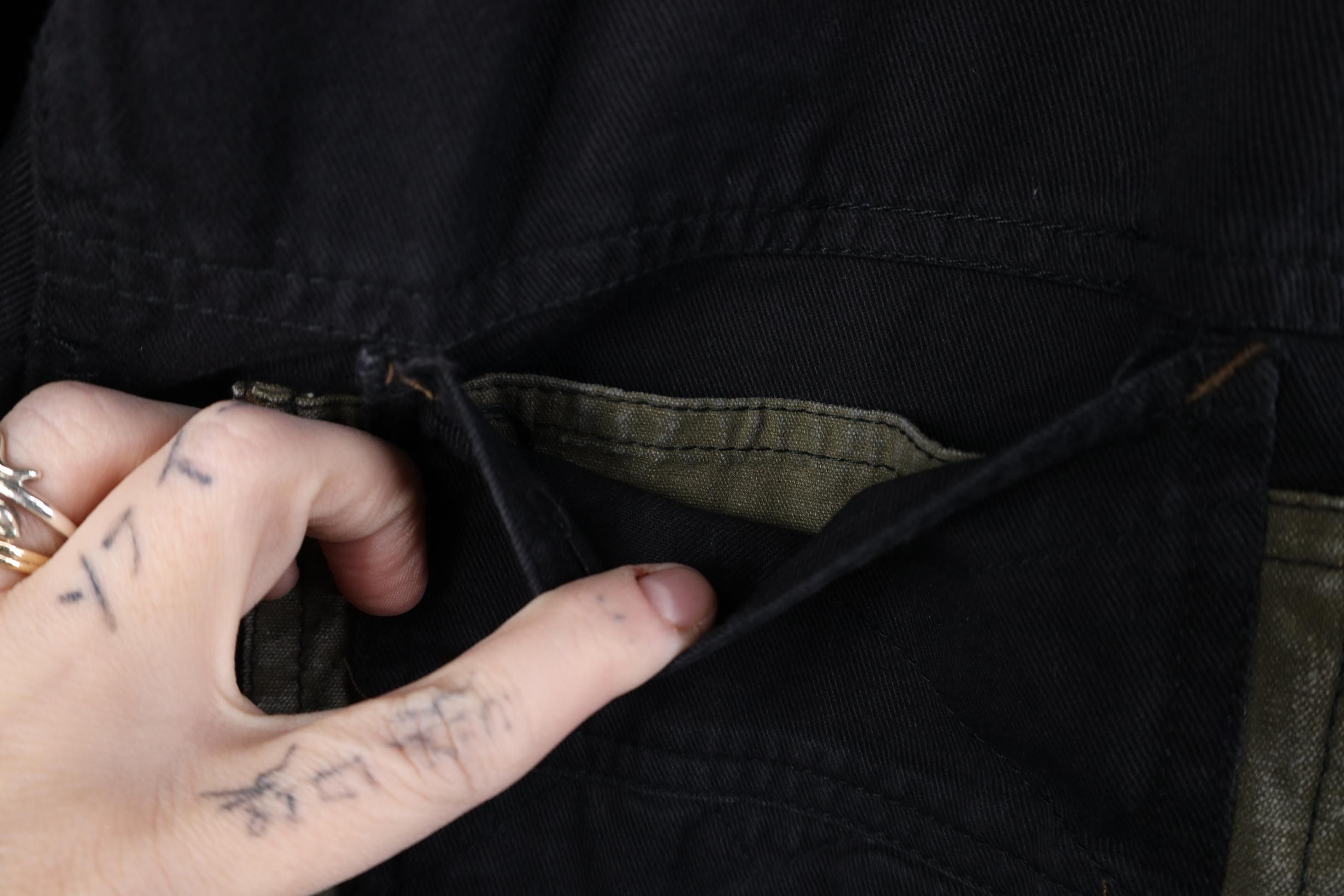 Vintage Vintage 90s Streetwear Quilted Denim Collared Button Shirt Size US L / EU 52-54 / 3 - 5 Thumbnail