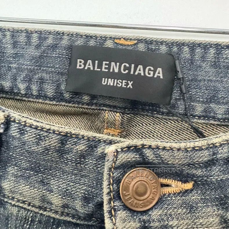Balenciaga Balenciaga size S Faded Washed Blue Flared Denim Pants Size US 27 - 3 Thumbnail