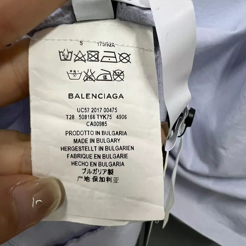Balenciaga Balenciaga Letter Embroidered Zip-up Hoodie with Hem Tag Size US S / EU 44-46 / 1 - 4 Thumbnail