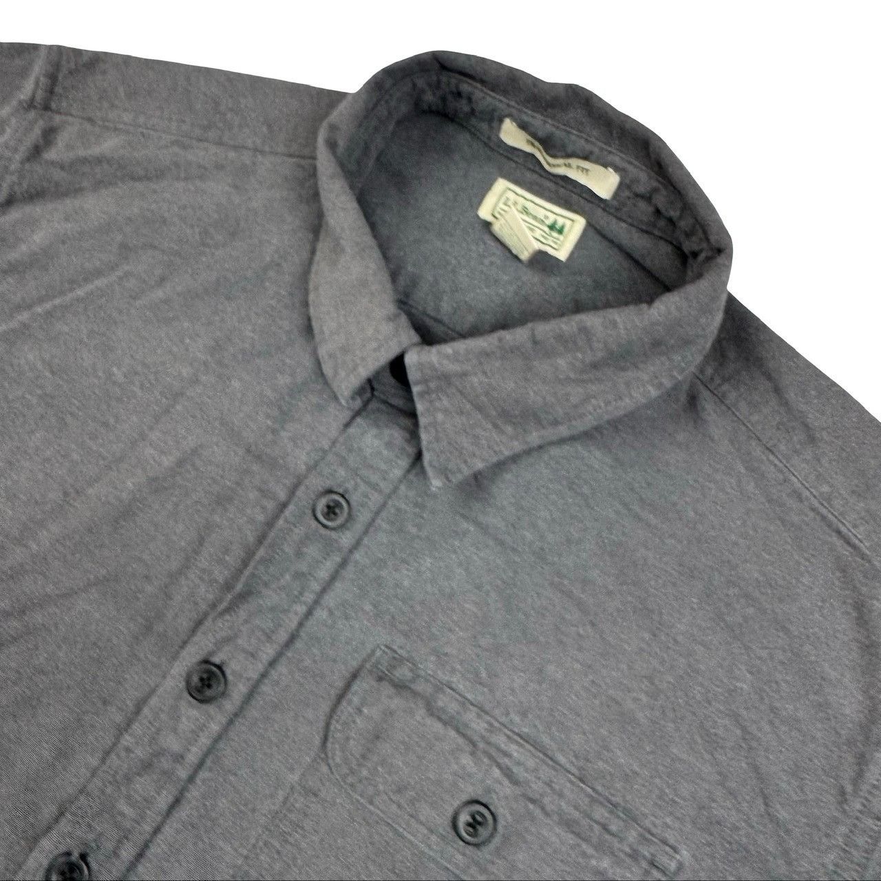 L.L. Bean L.L. Bean Men's Canvas L/S Button Shirt Gray • XL Size US XL / EU 56 / 4 - 1 Thumbnail