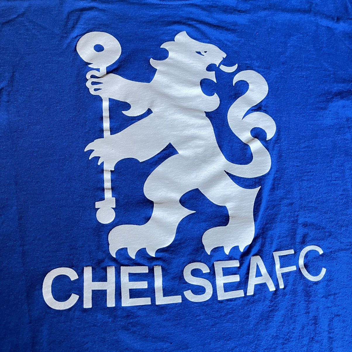 Chelsea Soccer Vintage 2000s Chelsea Football Club FC Lion Graphic T Shirt Size US XXL / EU 58 / 5 - 3 Thumbnail