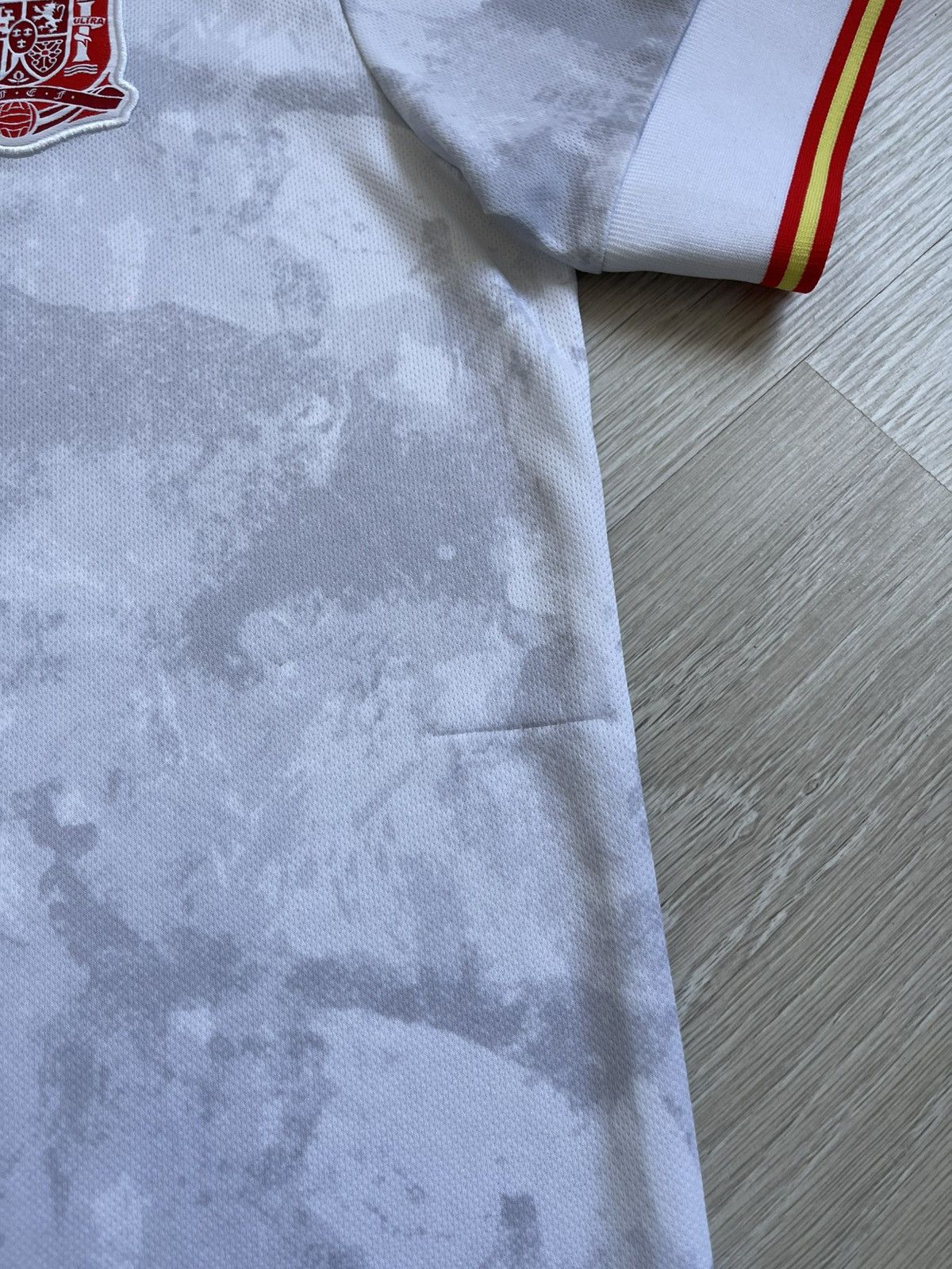 Adidas Adidas Spain 2020 Away Football Jersey Gray Camo Blokecore Size US M / EU 48-50 / 2 - 8 Thumbnail