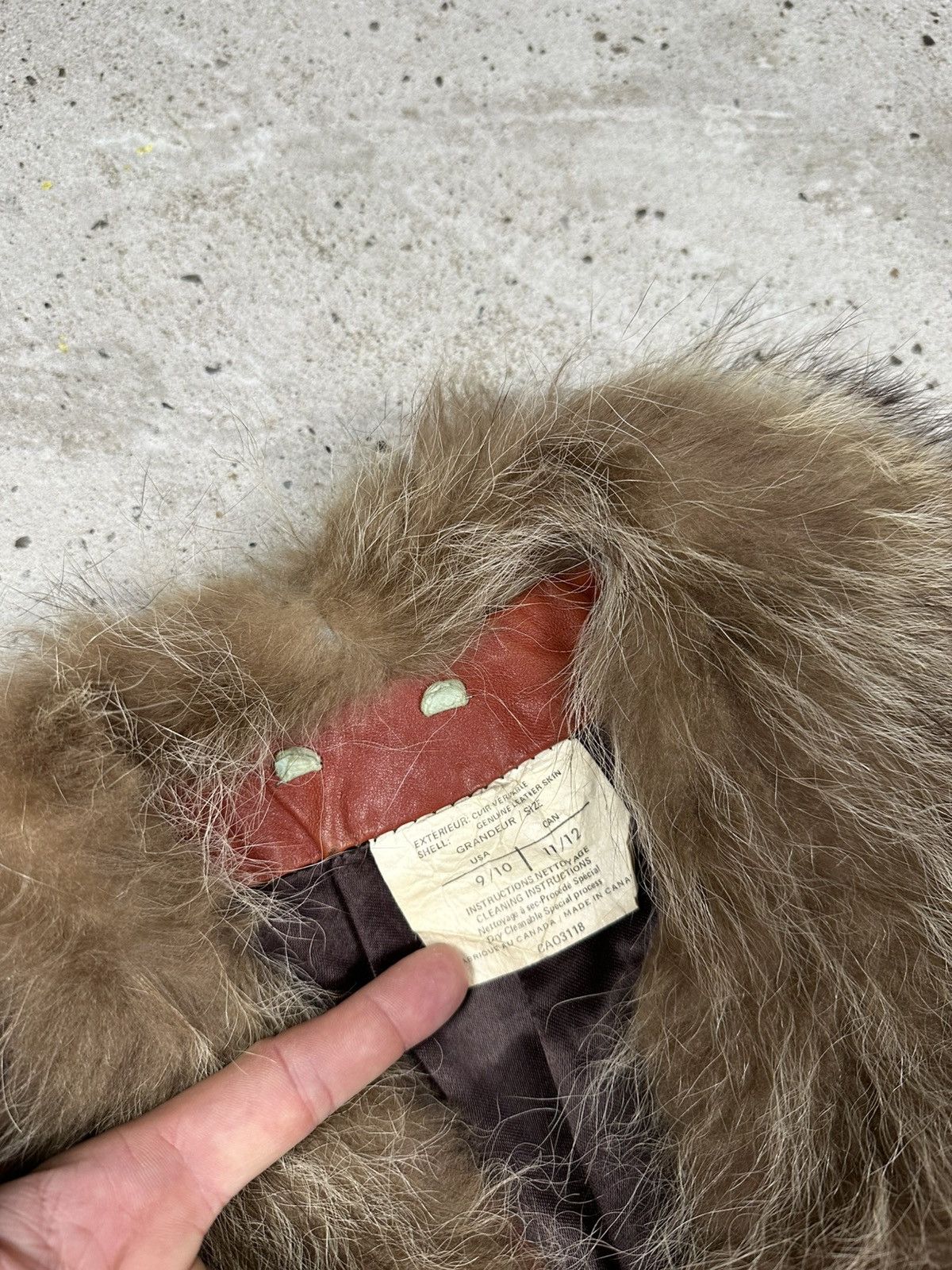 Vintage Vintage 90s Genuine Leather Fur Collar Long Coat Size L / US 10 / IT 46 - 11 Thumbnail