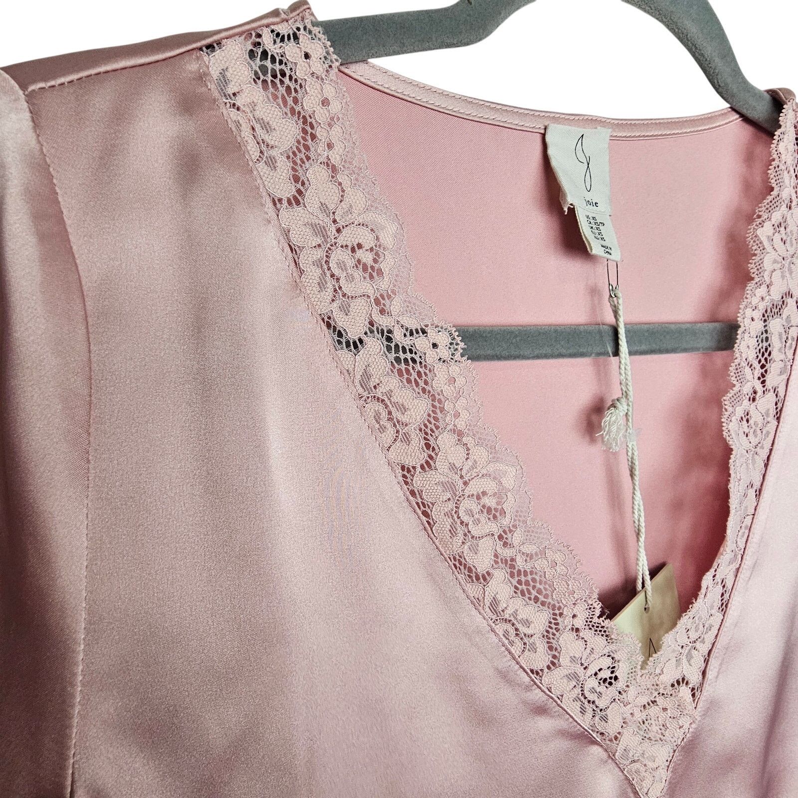 Joie Joie Womens Satin Blouse XS Lace Trim Coquette Soft Romantic Size XS / US 0-2 / IT 36-38 - 5 Thumbnail