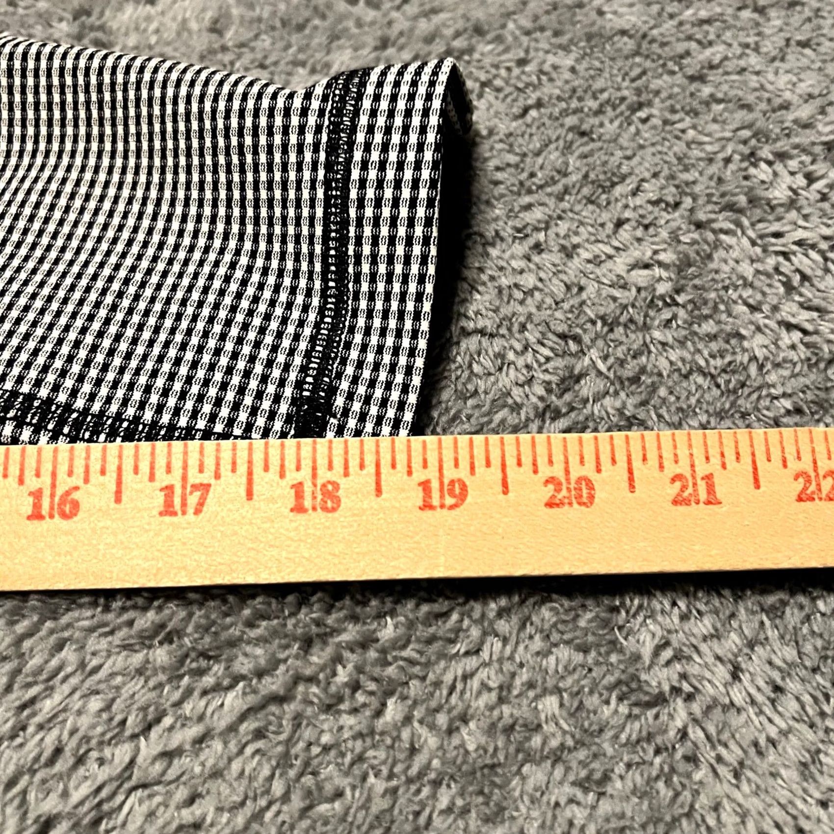 Lululemon Lululemon Leggings Capri Womens 6 Gingham Crop White Capris? Size 28" / US 6 / IT 42 - 6 Thumbnail