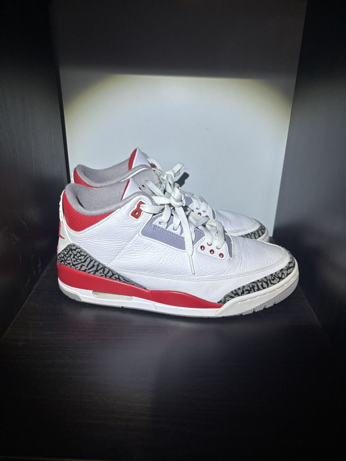 Jordan Brand × Nike Air Jordan 3 Retro Size US 9.5 / EU 42-43 - 1 Thumbnail