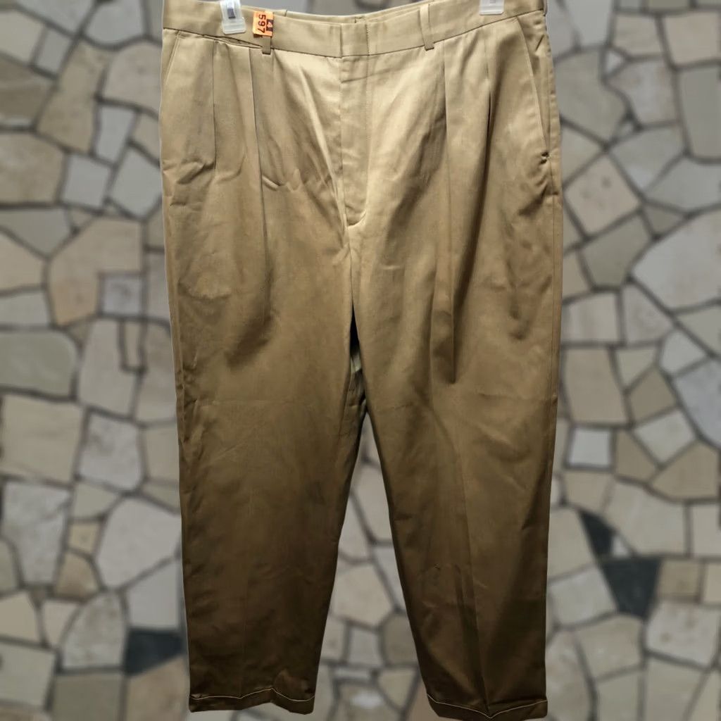 Lands' End Pants Mens 36x32 Khakis Classic Fit Pleated Front Cotton Chino Beige Regular American, Men's