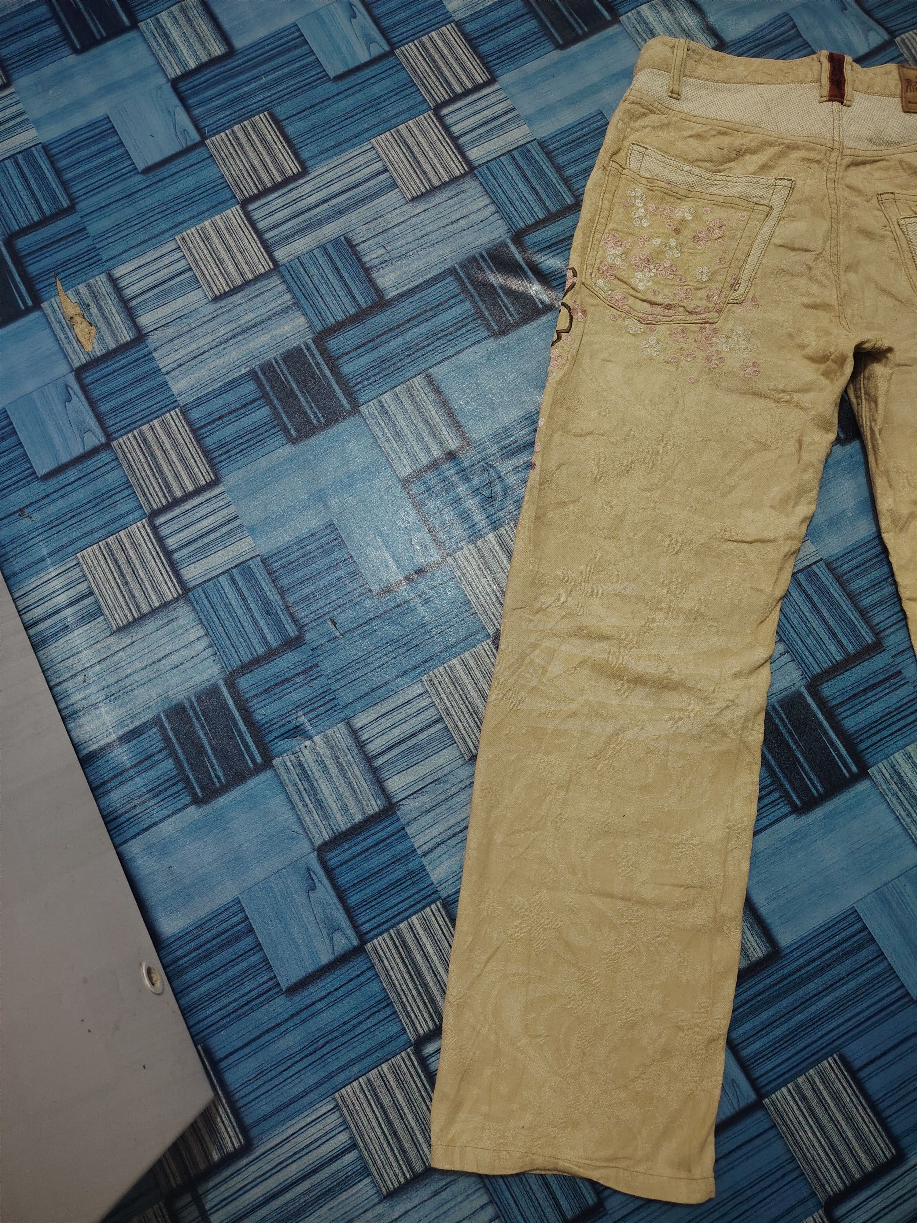 Karakuri Tamashii Rare Full Embroidered Japanese Sakura Flowers Jeans Size US 32 / EU 48 - 21 Thumbnail