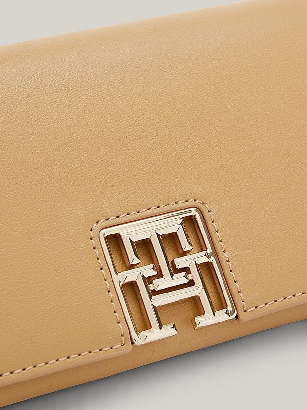 Givenchy o1loc1c0824 Size: OS / Shoulder Bag in Khaki Size ONE SIZE - 3 Thumbnail