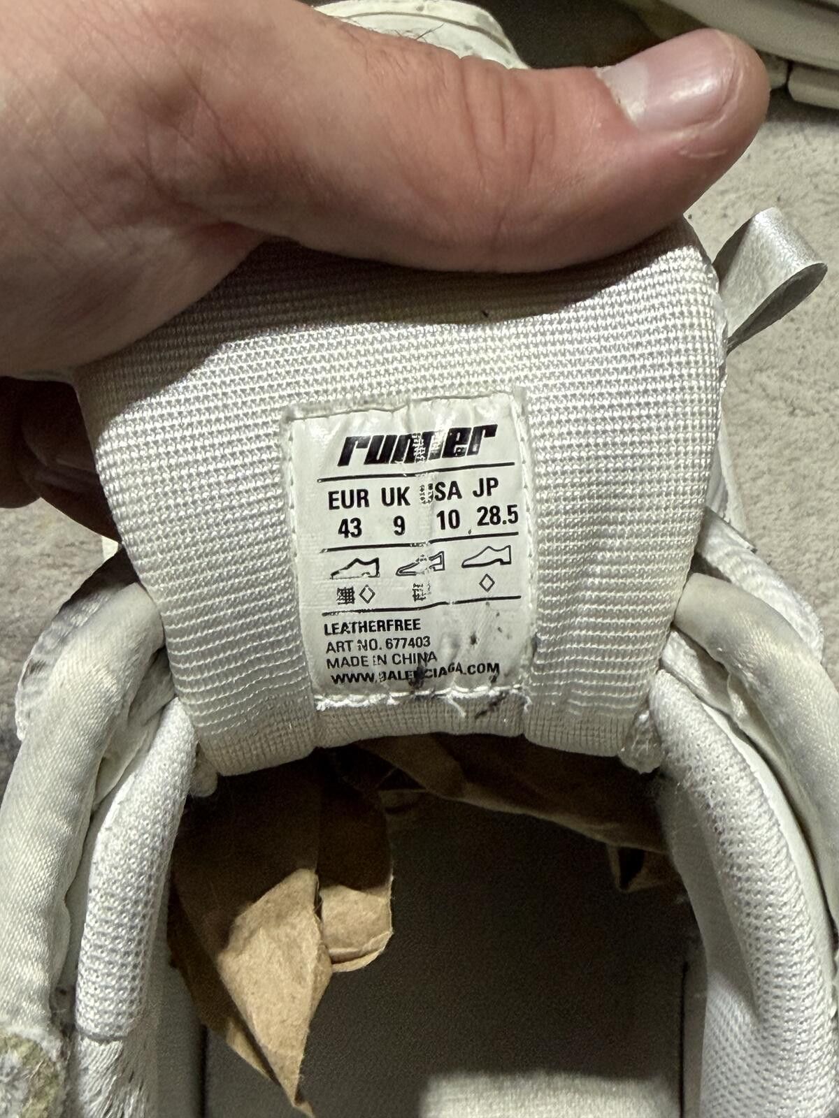 Balenciaga Balenciaga Runner White - Sz 10M Size US 10 / EU 43 - 7 Thumbnail