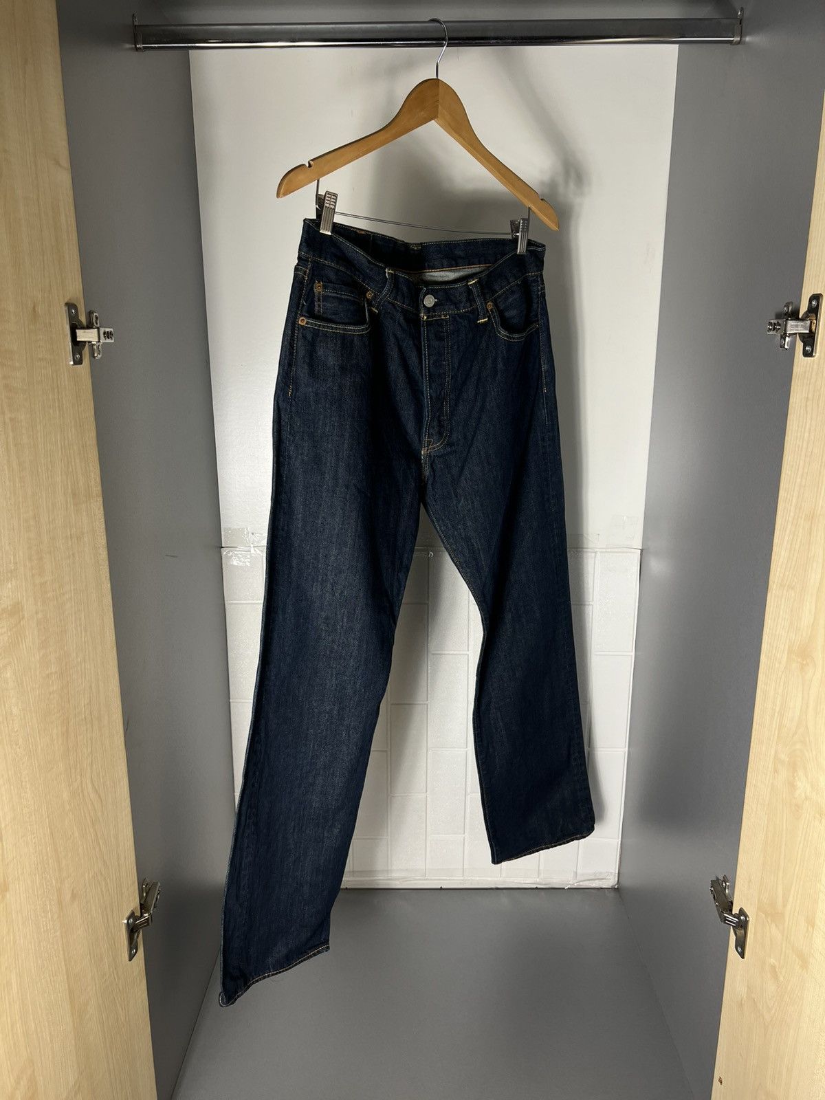 Levi's VINTAGE LEVI’S 501 CLOTHING MADE & CRAFTED DENIM JEANS CASUAL DESIGNER Y2K USA 90s Size US 36 / EU 52 - 6 Thumbnail