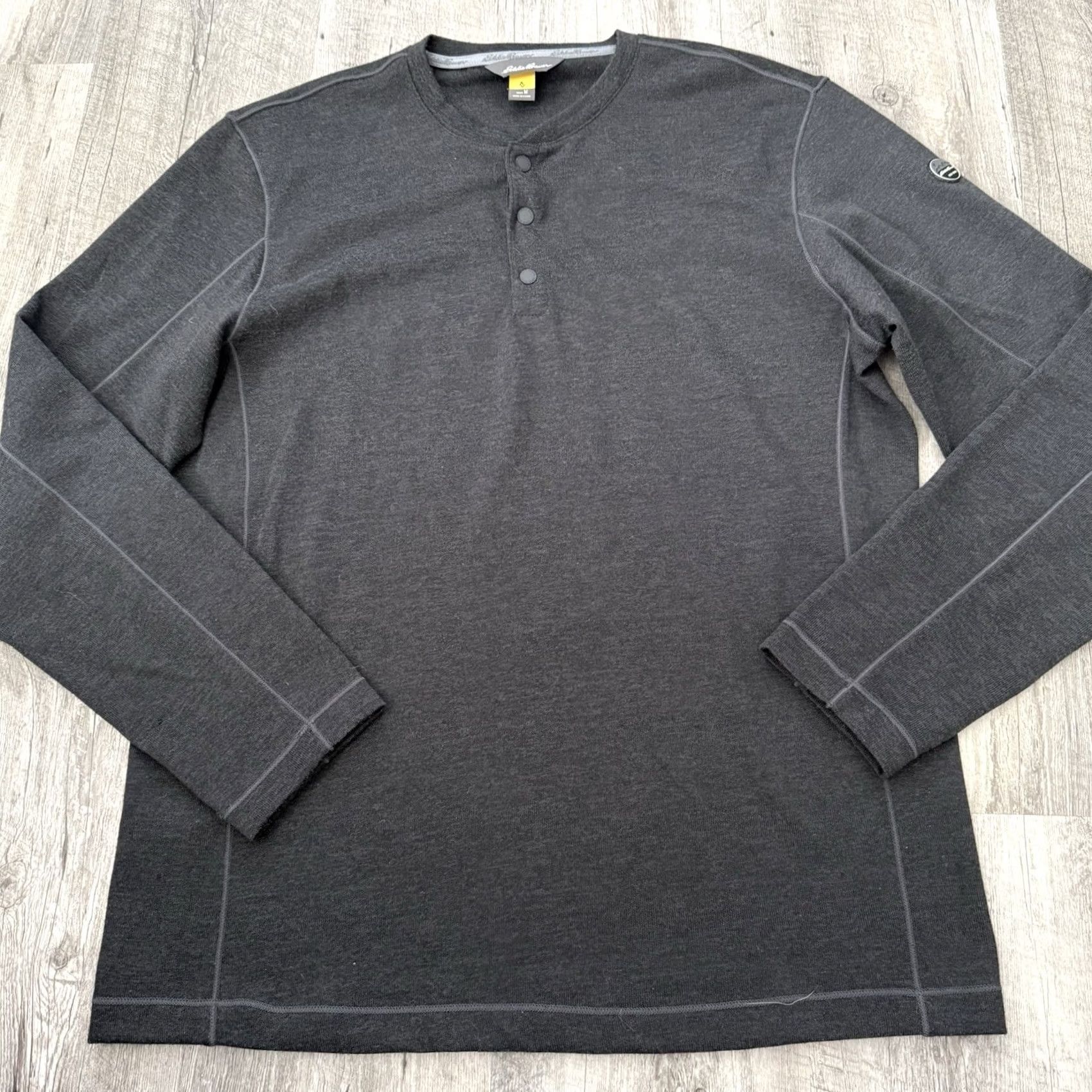 Eddie Bauer Eddie Bauer TRAVEX Henley T-Shirt Mens Medium Gray Long Sleeve Tee Snap Button Outdoor Size US M / EU 48-50 / 2 - 7 Thumbnail