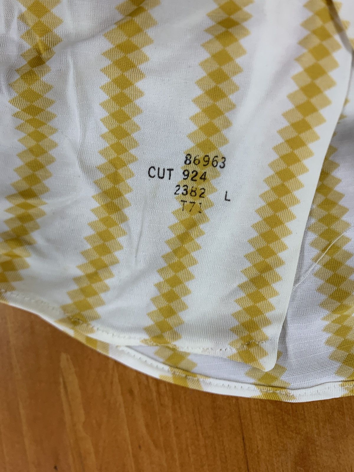 Vintage Vintage 1960s Diamond Chain Button Up Size US L / EU 52-54 / 3 - 1 Thumbnail