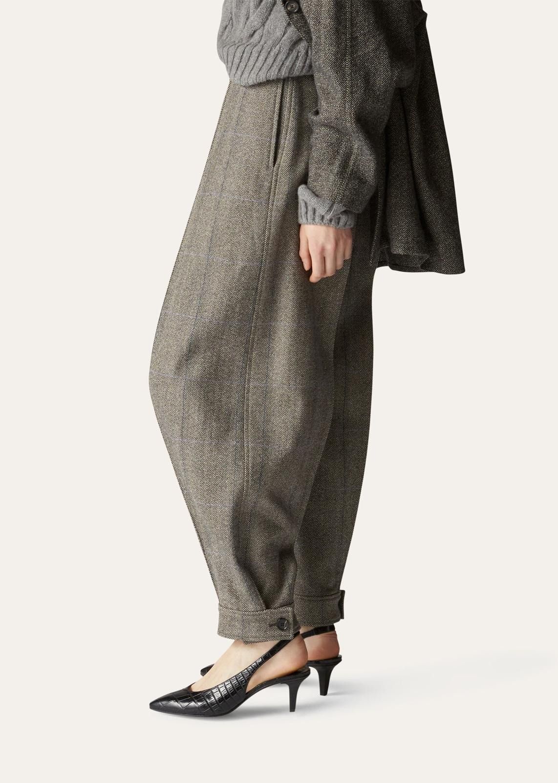 o1srvl11e0824 Aniston Cashmere Pants in Grey
