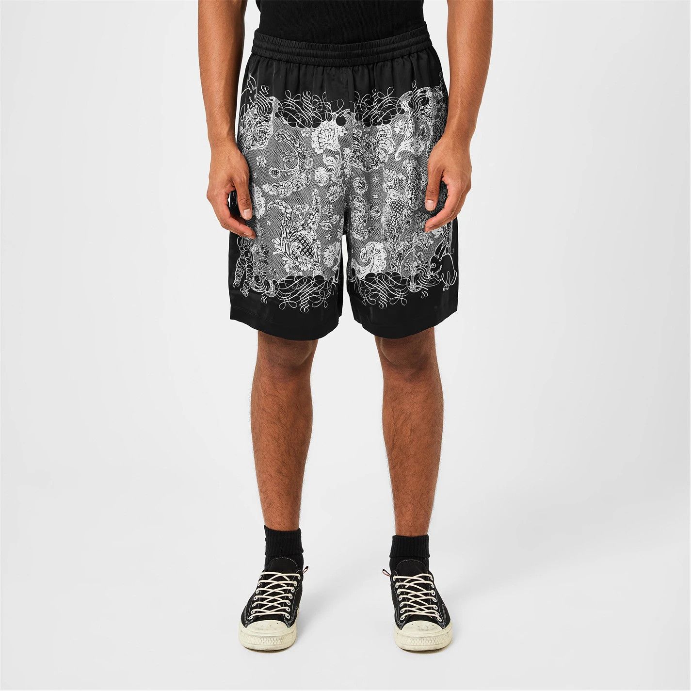 Acne Studios o1g2r1mq0825 Print Shorts in Multicolor Size US 28 / EU 44 - 2 Thumbnail