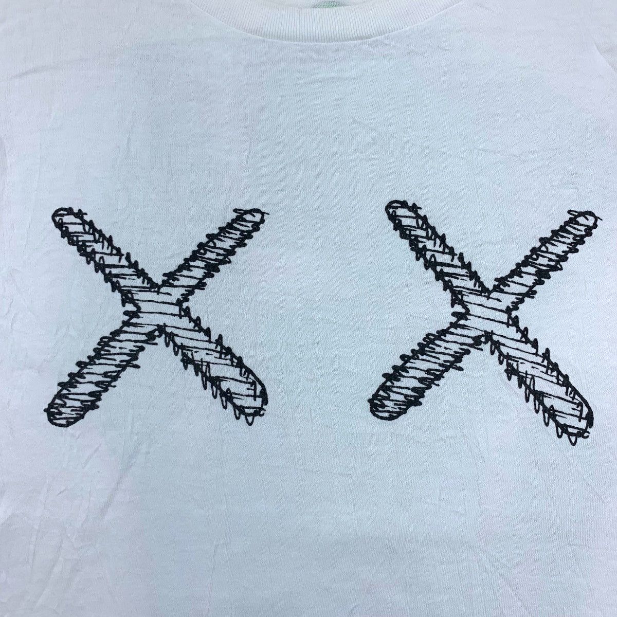Kaws × Uniqlo KAWS x UNIQLO COMPANION Green Skeleton Tee Shirt Size XL / US 12-14 / IT 48-50 - 3 Thumbnail