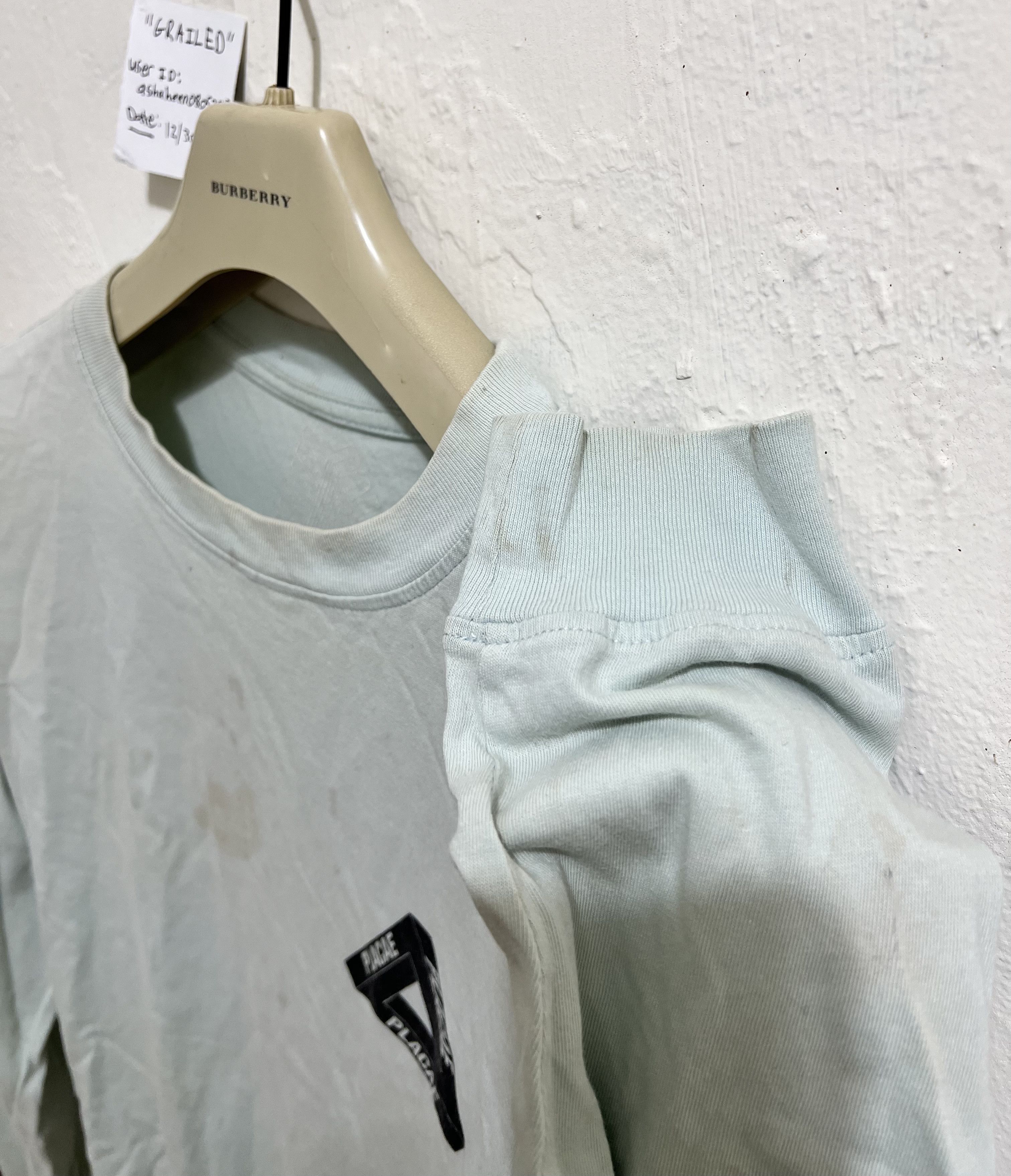 Palace DELISTING in 1hr* Misspelled Palace “Placae” Long sleeveRare Size US L / EU 52-54 / 3 - 10 Thumbnail