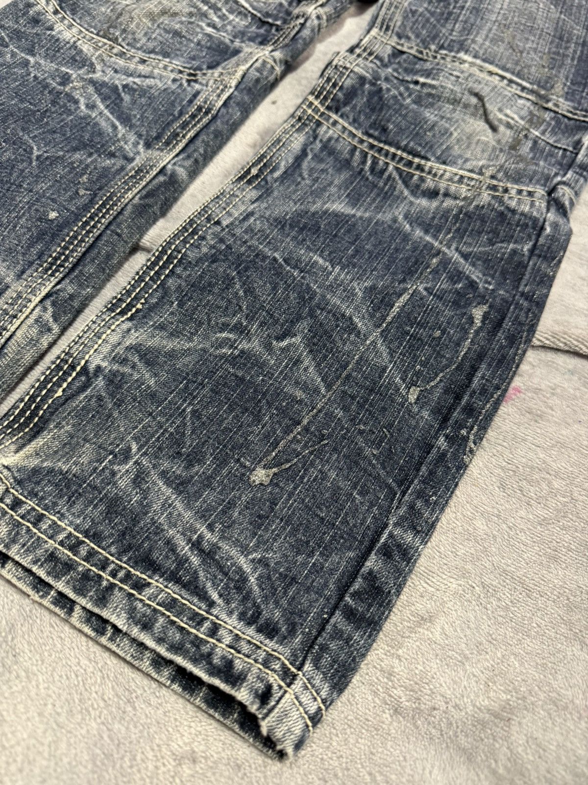 5351 POUR LES HOMMES × Japanese Brand × Le Grande Bleu (L.G.B.) Ba-Tsu Studio Kevlar Paint glitter Heavy Wash Jeans Size US 27 - 10 Thumbnail
