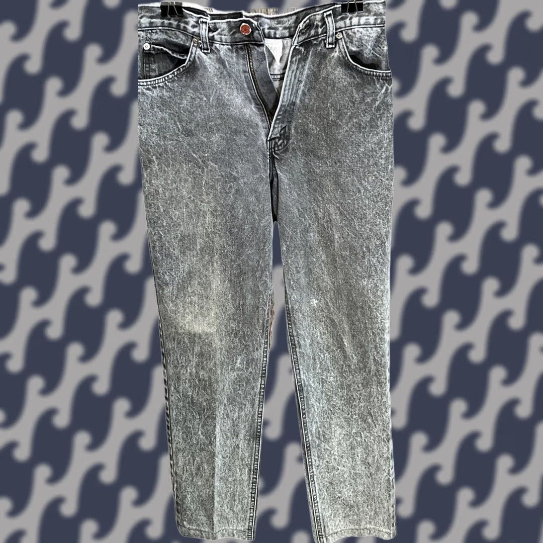 Denime VINTAGE Brittania Jeans Mens 30x30 Gray Denim Straight Leg Stone Wash 5-Pocket Design Regular Rise Mens Jeans 80s 90s Grunge Outdoor USA Rails Size US 30 / EU 46 - 1 Thumbnail