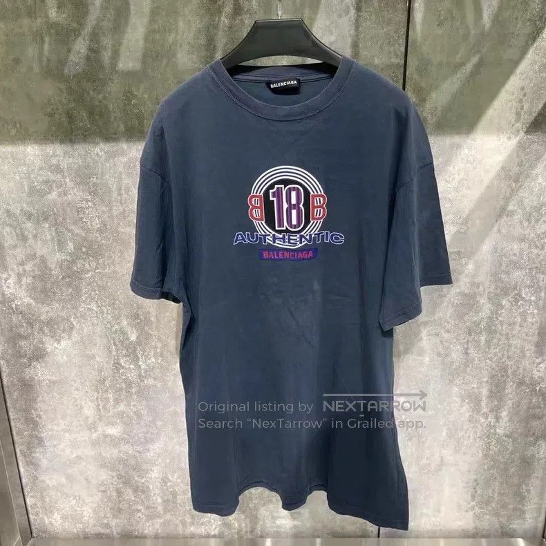 Balenciaga Balenciaga Double B 18 short sleeve, size XS Size US XS / EU 42 / 0 - 1 Thumbnail