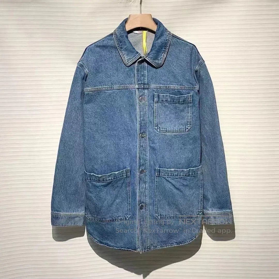 Valentino Valentino SS22 Logo Print Denim Jacket Men's. Size US M / EU 48-50 / 2 - 1 Thumbnail