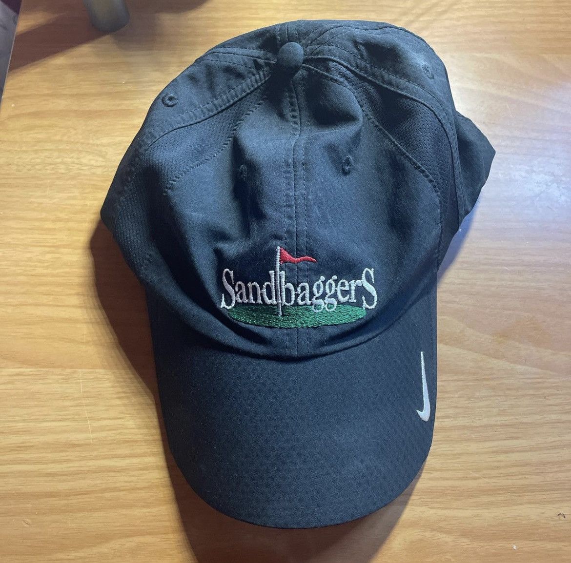 Nike Nike golf hat with embroidered “sandbaggers” Size ONE SIZE - 1 Thumbnail