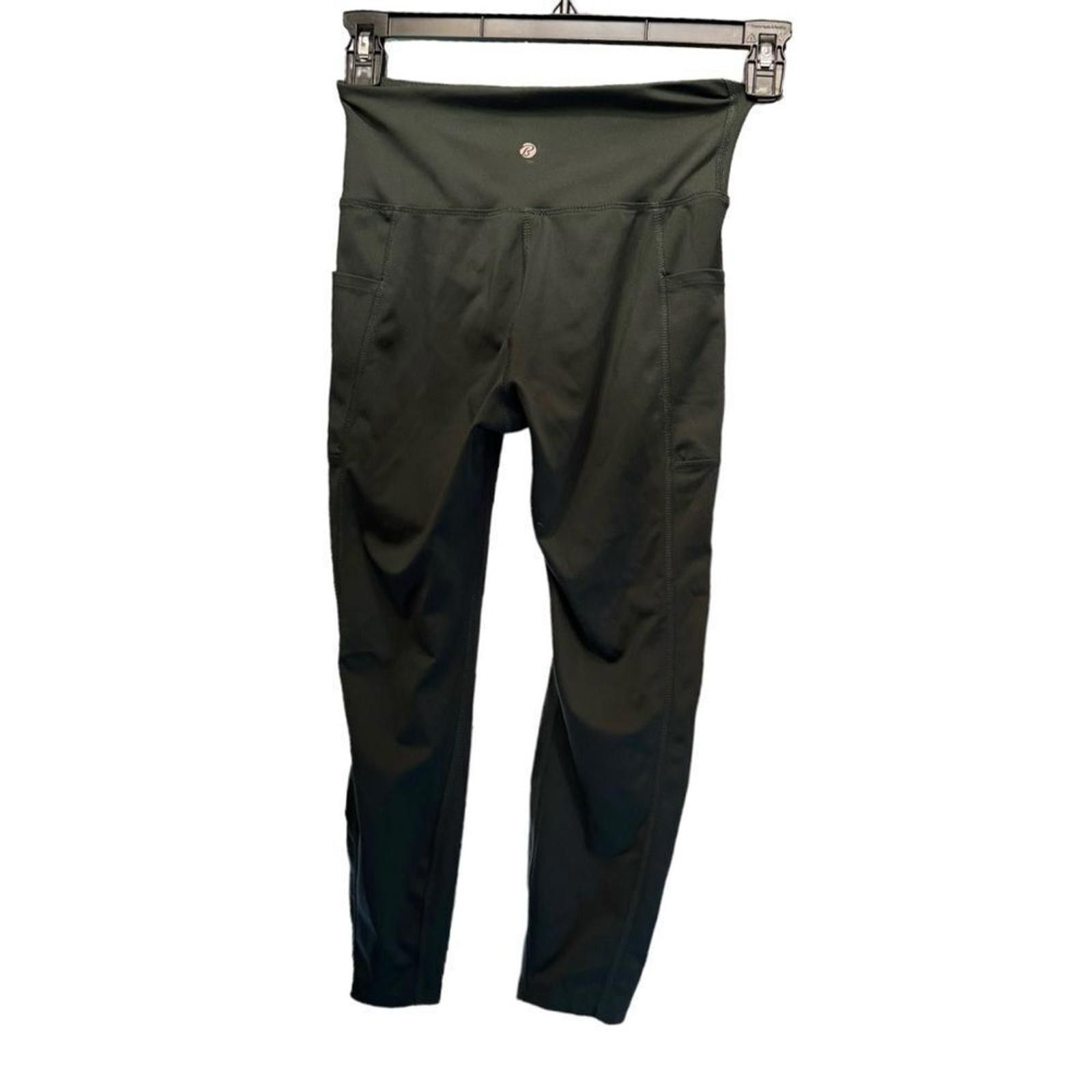 Bally NWOT. Bally Total Fitness. Green Capri Leggings. Size Small. Size 28" / US 6 / IT 42 - 9 Thumbnail