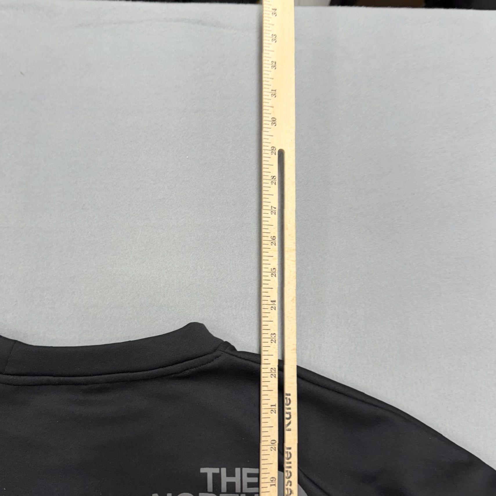 The North Face The North Face Sweatshirt Womens Large Black Crewneck Pullover Performance Crop Logo Graphic Print Lightweight Jersey Size L / US 10 / IT 46 - 6 Thumbnail